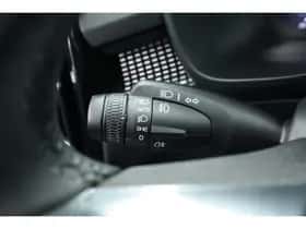 Volvo XC40 (2024) thumbnail 11