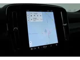 Volvo XC40 (2024) thumbnail 17