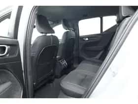 Volvo XC40 (2024) thumbnail 25