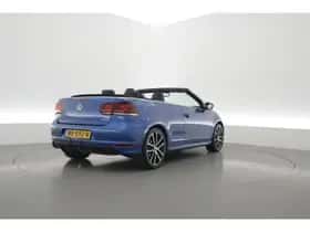 Volkswagen Golf (2017) thumbnail 2