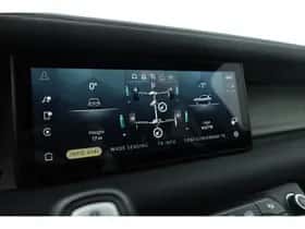 Land Rover Defender (2023) thumbnail 24