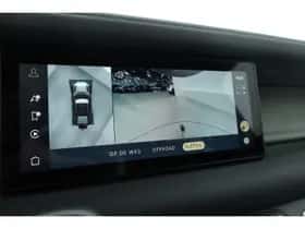 Land Rover Defender (2023) thumbnail 29