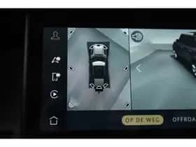 Land Rover Defender (2023) thumbnail 32