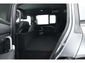 Land Rover Defender (2023) thumbnail 37