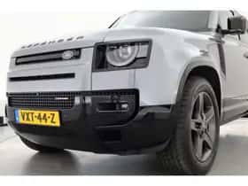 Land Rover Defender (2023) thumbnail 43