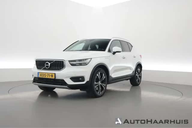 Volvo XC40 (2021) thumbnail 1