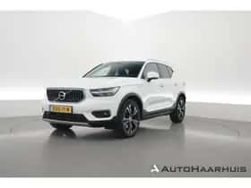 Volvo XC40 (2021)