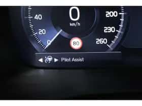 Volvo XC40 (2021) thumbnail 13