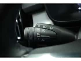 Volvo XC40 (2021) thumbnail 9