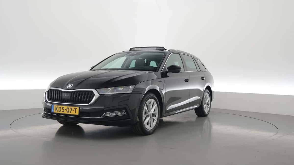 Škoda Octavia (2022) — foto 1