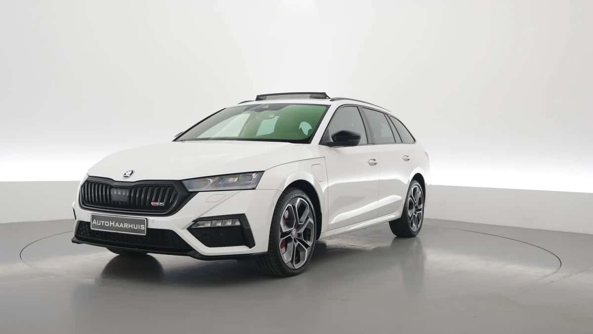 Škoda Octavia (2022) — foto 1