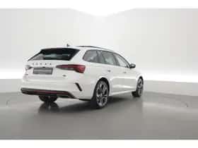 Škoda Octavia (2022) thumbnail 2