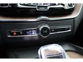 Volvo XC60 (2023) thumbnail 32
