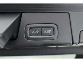 Volvo XC60 (2023) thumbnail 40