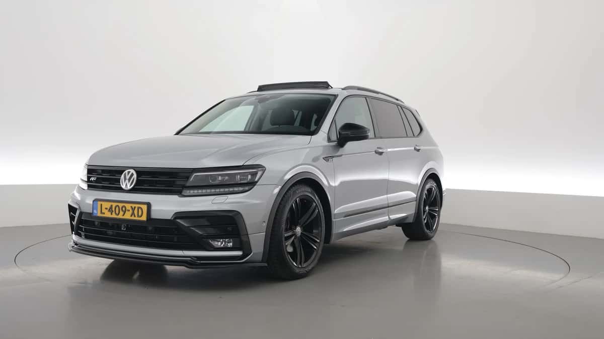 Volkswagen Tiguan (2020) — foto 1