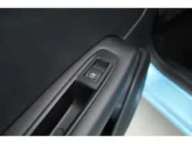 Renault Captur (2021) thumbnail 34