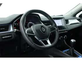 Renault Captur (2021) thumbnail 6
