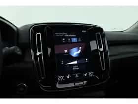 Volvo XC40 (2022) thumbnail 28
