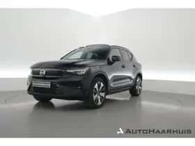 Volvo XC40 (2023)