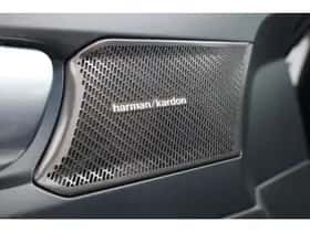 Volvo XC40 (2023) thumbnail 11