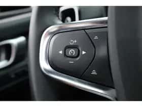 Volvo XC40 (2023) thumbnail 14
