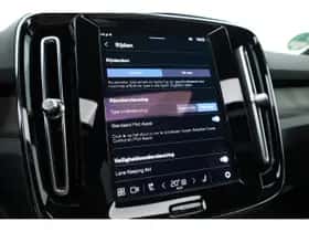 Volvo XC40 (2023) thumbnail 22