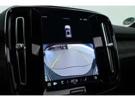 Volvo XC40 (2023) thumbnail 28