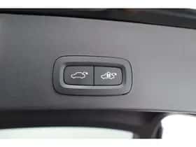 Volvo XC40 (2023) thumbnail 36