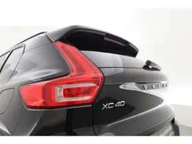 Volvo XC40 (2023) thumbnail 43