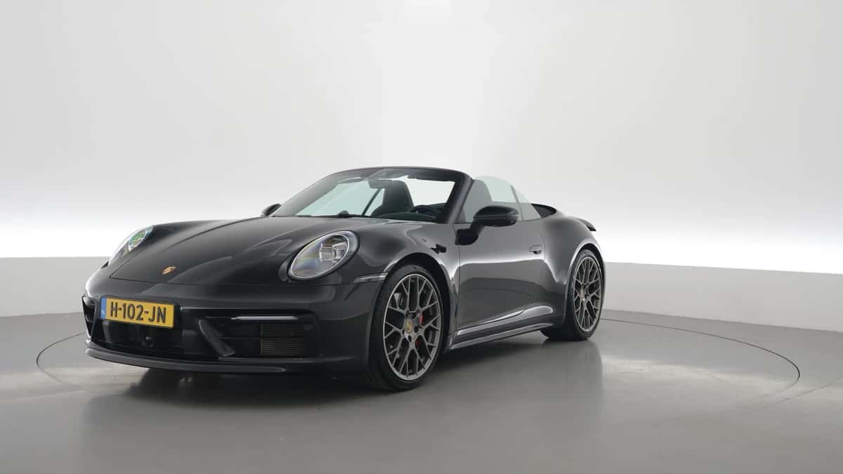 Porsche 911 (2020) — foto 1