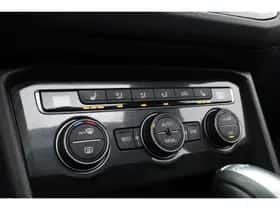 Volkswagen Tiguan (2018) thumbnail 23