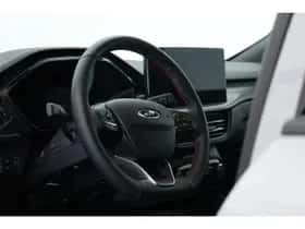 Ford Kuga (2025) thumbnail 6