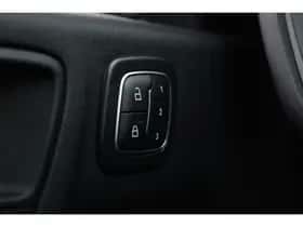 Ford Kuga (2025) thumbnail 9