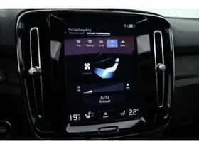 Volvo XC40 (2023) thumbnail 21