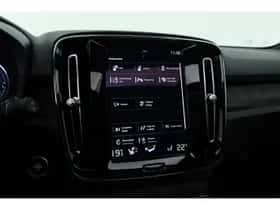 Volvo XC40 (2023) thumbnail 23
