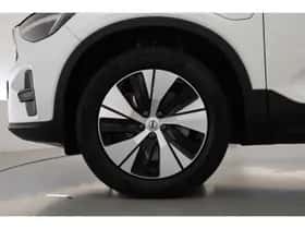 Volvo XC40 (2022) thumbnail 39