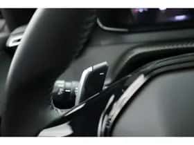 Peugeot 2008 (2024) thumbnail 11