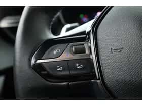 Peugeot 2008 (2024) thumbnail 12