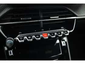 Peugeot 2008 (2024) thumbnail 30