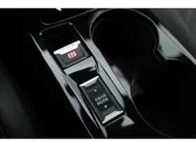 Peugeot 2008 (2024) thumbnail 31