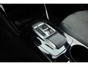 Peugeot 2008 (2024) thumbnail 8