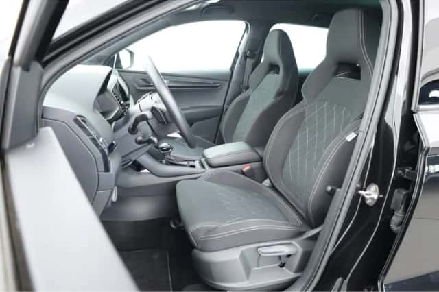 Škoda Karoq (2022) thumbnail 3