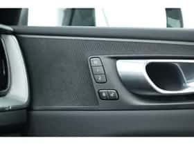 Volvo XC60 (2023) thumbnail 27