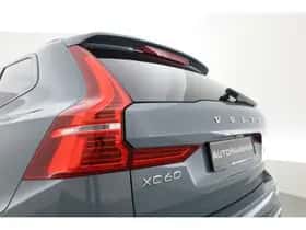 Volvo XC60 (2023) thumbnail 42
