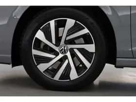 Volkswagen Golf (2020) thumbnail 30