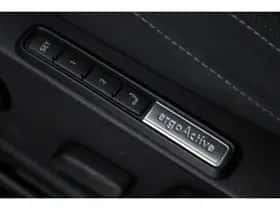 Volkswagen Golf (2020) thumbnail 6