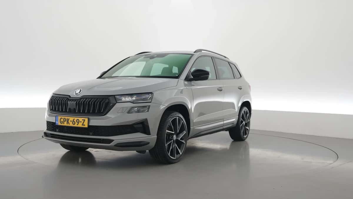 Škoda Karoq (2023) — foto 1