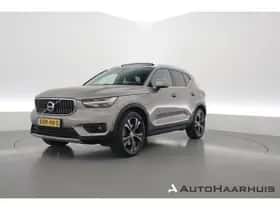Volvo XC40 (2022)