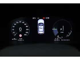 Volvo XC40 (2022) thumbnail 16