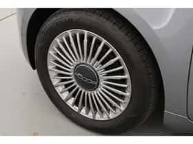 Fiat 500 (2023) thumbnail 23